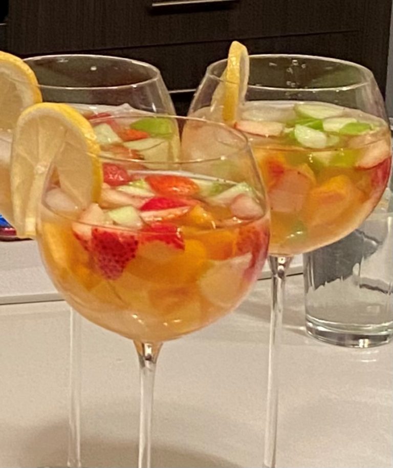 White Sangria with Rum | Life. Food. Wine.