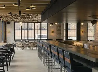 Restaurant Review: Maxwell Trading, West Loop, Chicago